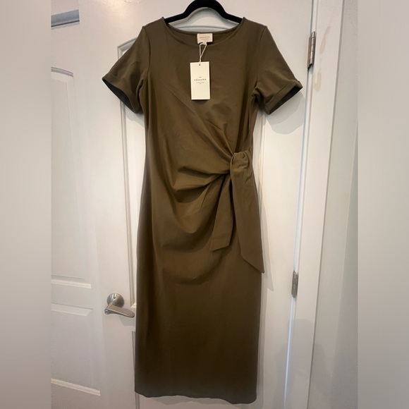 Sezane Dresses & Skirts - Sezane Pippa sz. Large